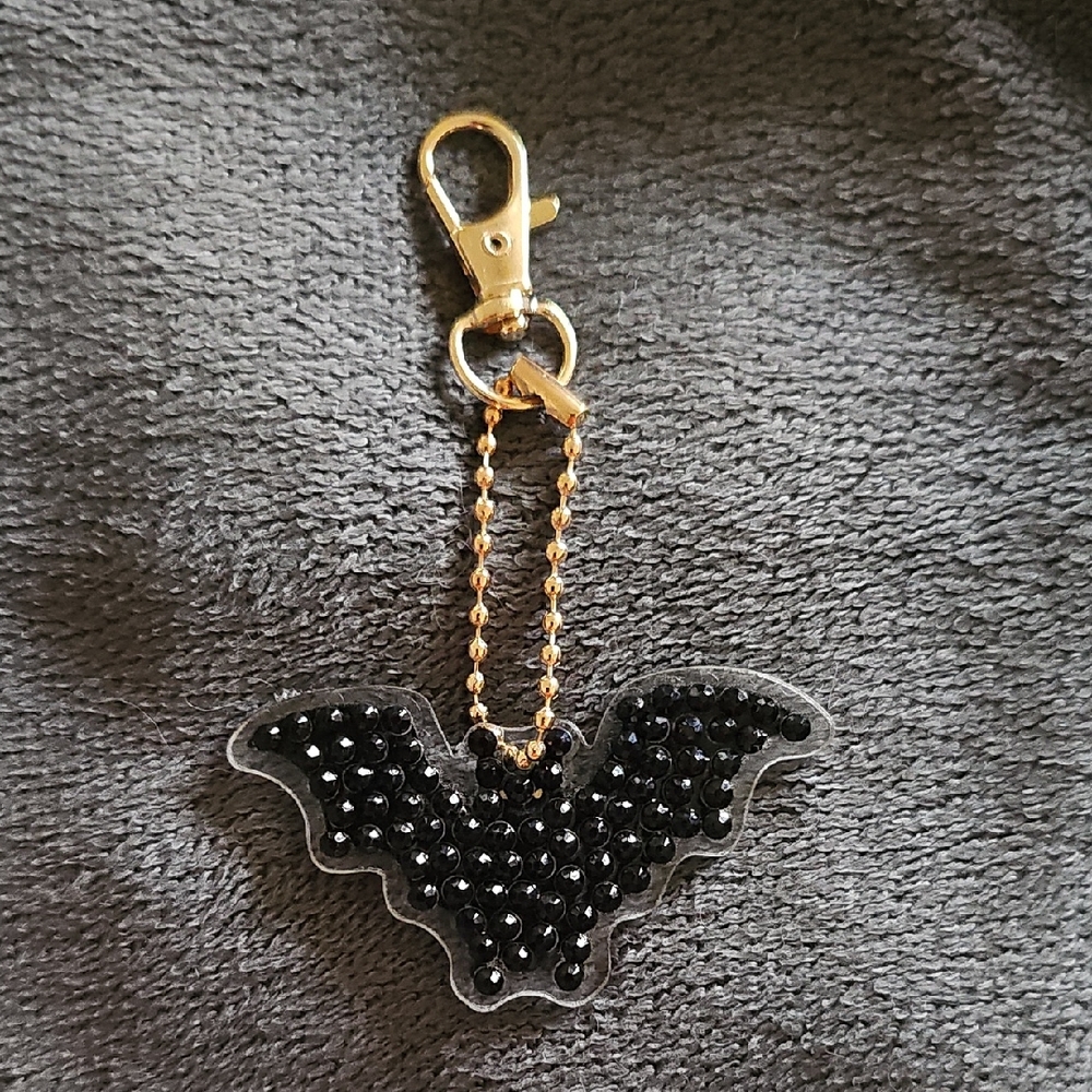 Black Rhinestone Bat Keychain